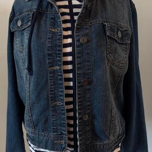 SO Juniors Girls XL Jacket with attached blue/white Striped hoodie NWT